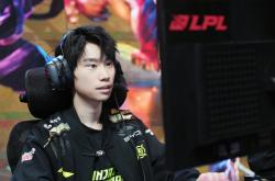 包含Rookie爆冷击败公牛，回归赛场引爆全场！的词条亚博首页